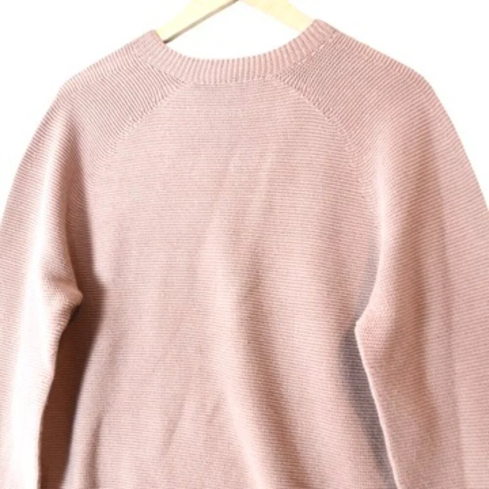 Uniqlo Pink Knit Sweater Crewneck Minimalist Soft Casual Cozy Layer M - Picture 3 of 7